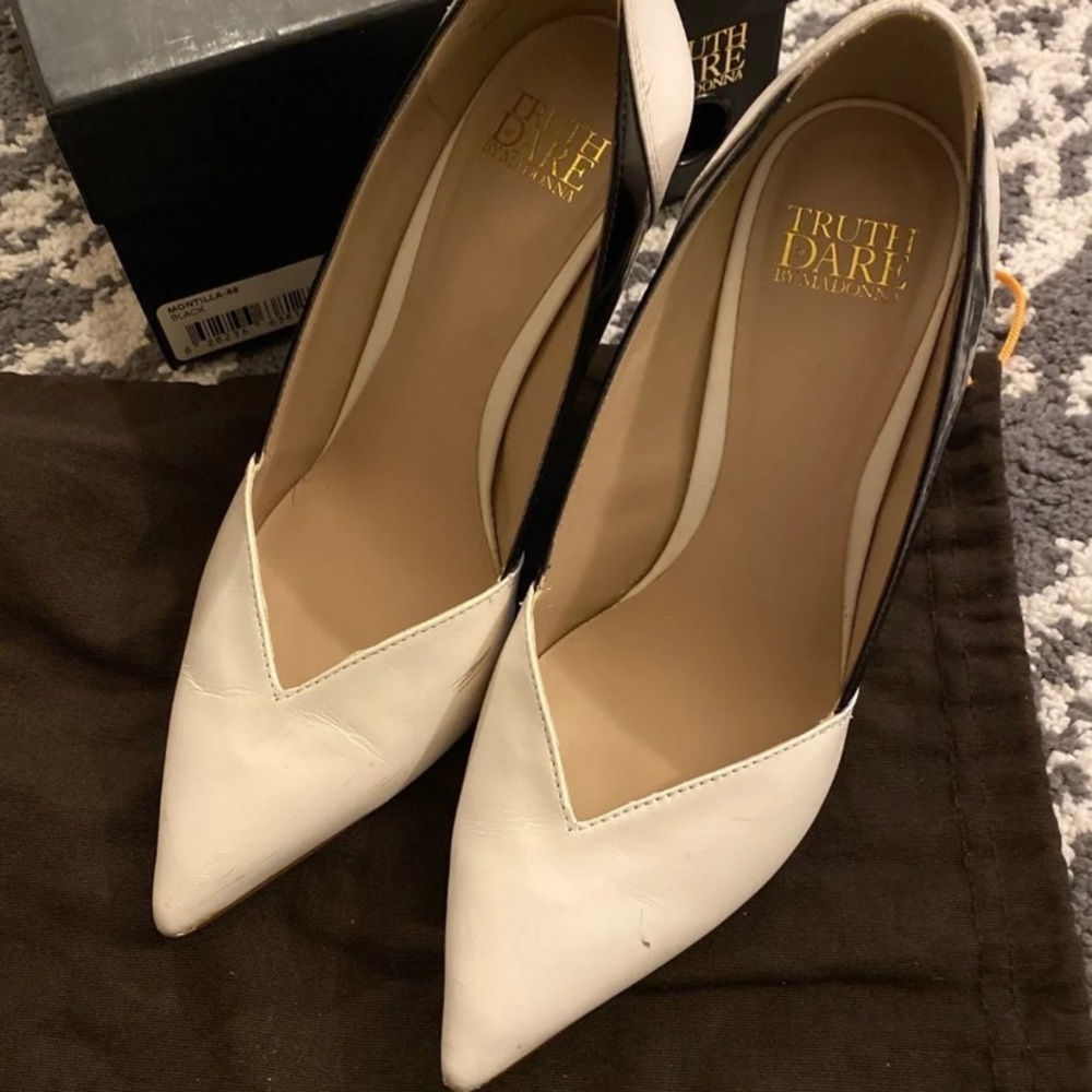 Women shoes